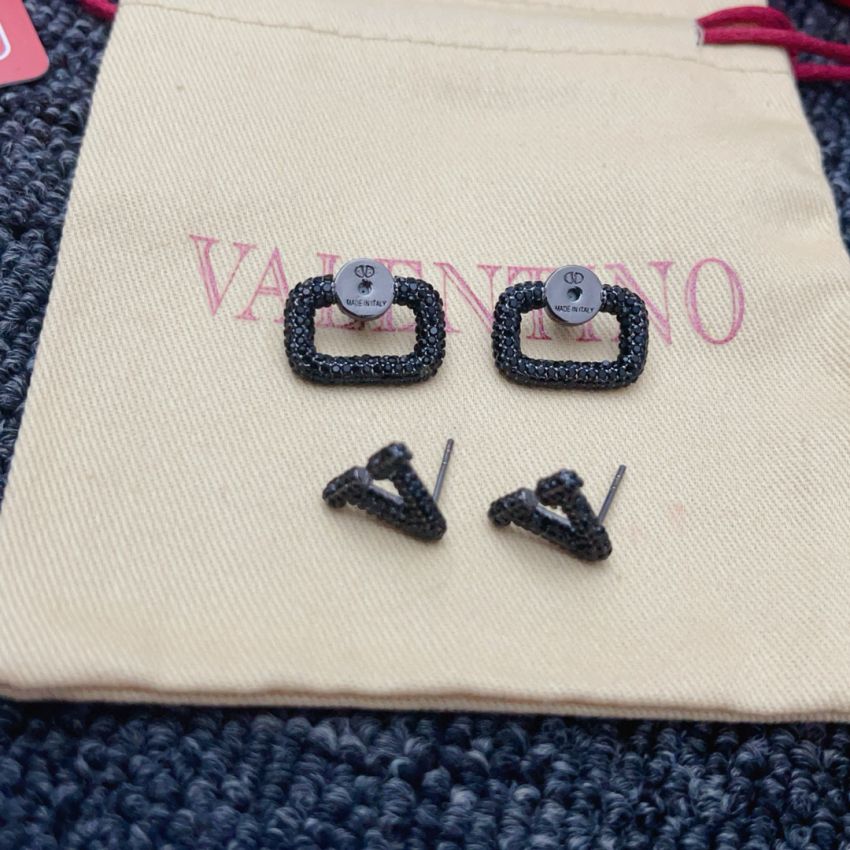 Va1e*ntin0 Earrings
