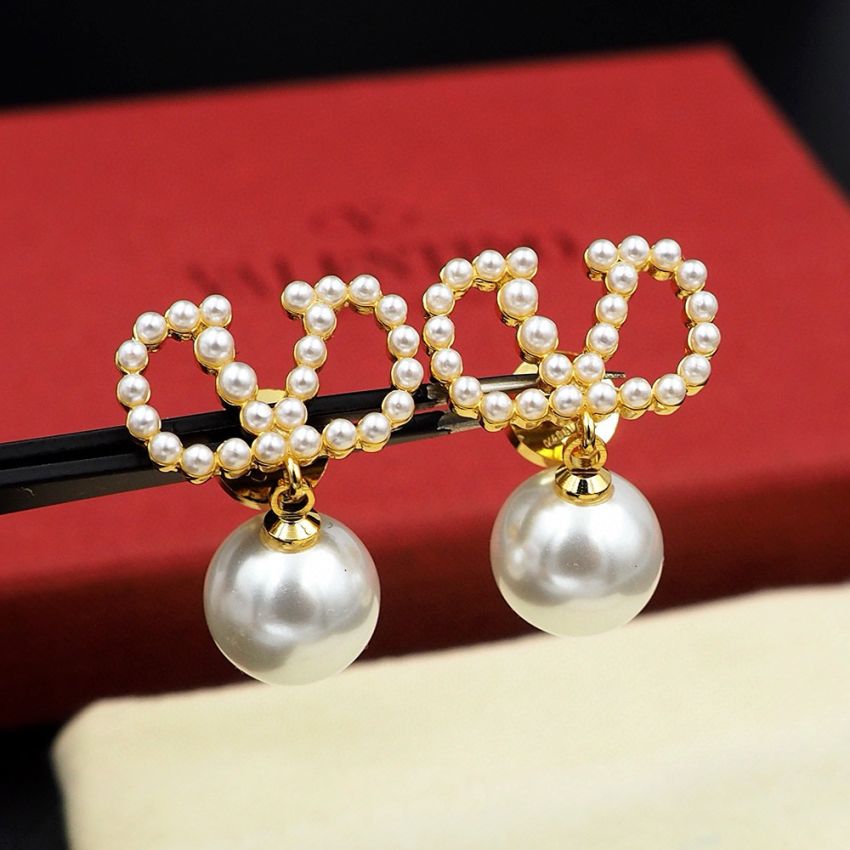 Va1e*ntin0 Earrings