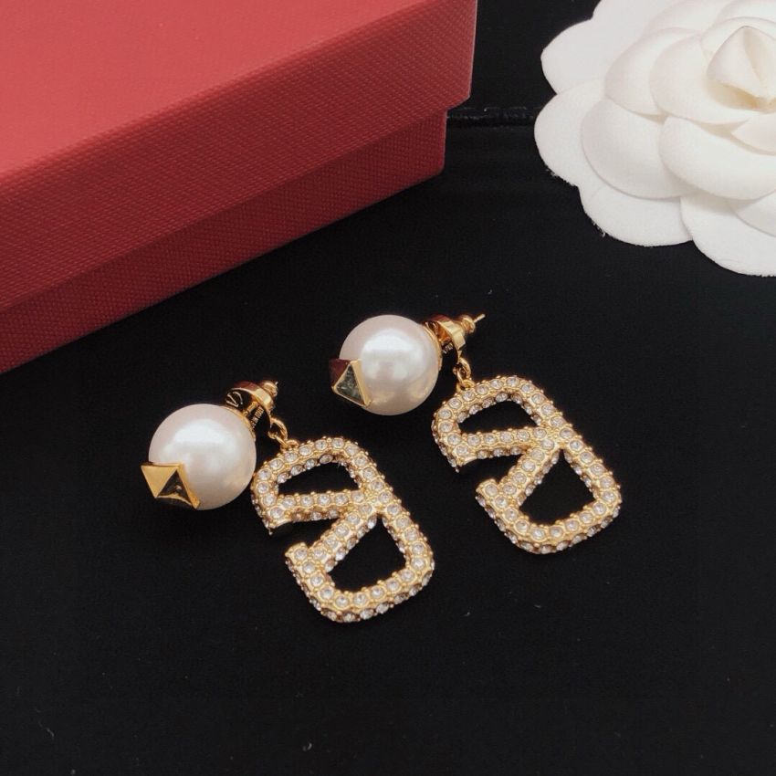 Va1e*ntin0 Earrings