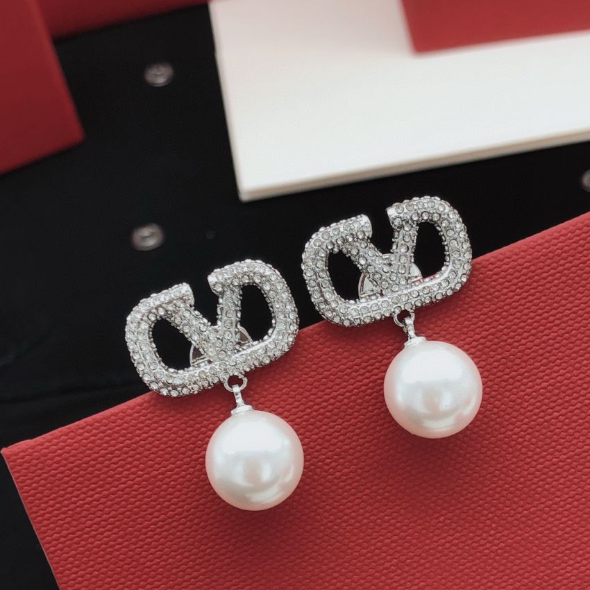 Va1e*ntin0 Earrings