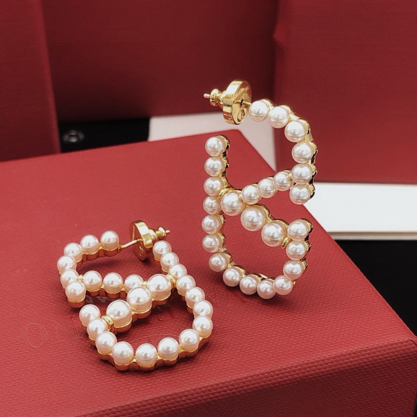 Va1e*ntin0 Earrings