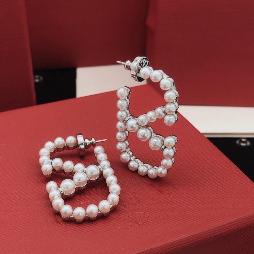 Va1e*ntin0 Earrings
