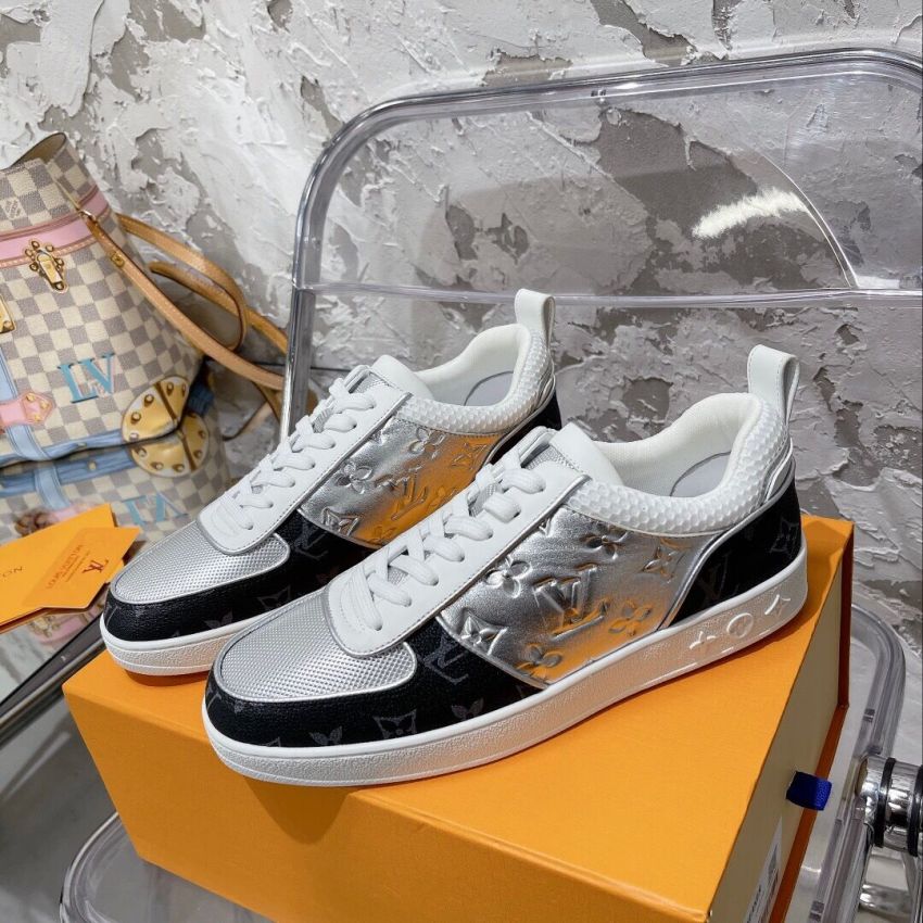 L0vis Vvtt0n Sneaker
