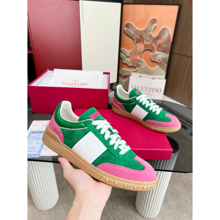 Va1e*ntin0 Unisex Sneaker, Size 35-45
