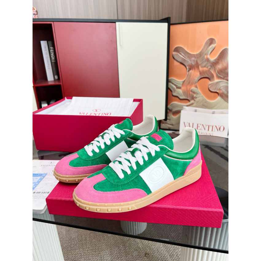 Va1e*ntin0 Unisex Sneaker, Size 35-45