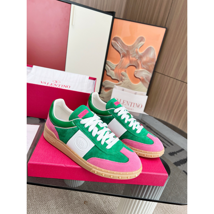 Va1e*ntin0 Unisex Sneaker, Size 35-45