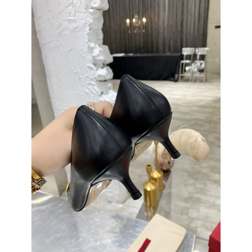 Va1e*ntin0 Vlogo Calfskin Pumps , Size 35-41