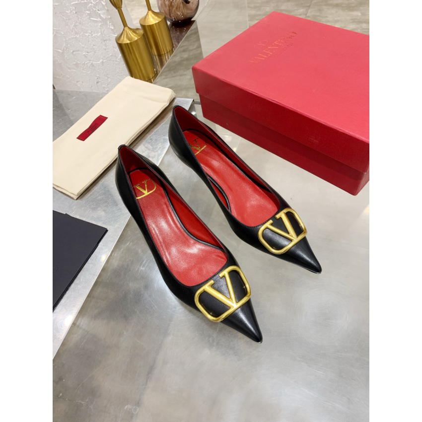 Va1e*ntin0 Vlogo Calfskin Pumps , Size 35-41