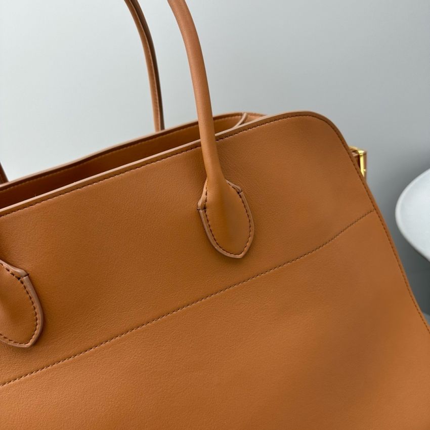 The R0w Soft Margaux 17 Bag in Leather