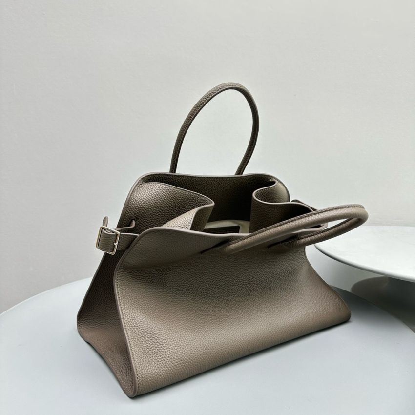 The R0w Soft Margaux 15 Bag in leather-Grey