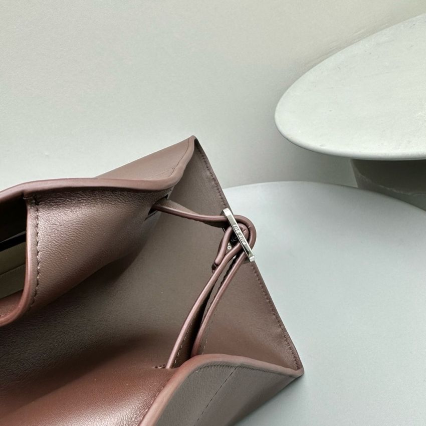 The R0w Soft Margaux 15 Bag in leather