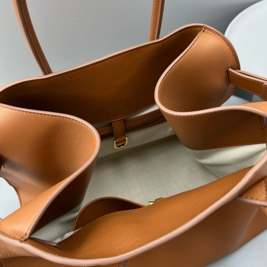 The R0w Soft Margaux 15 Bag in leather
