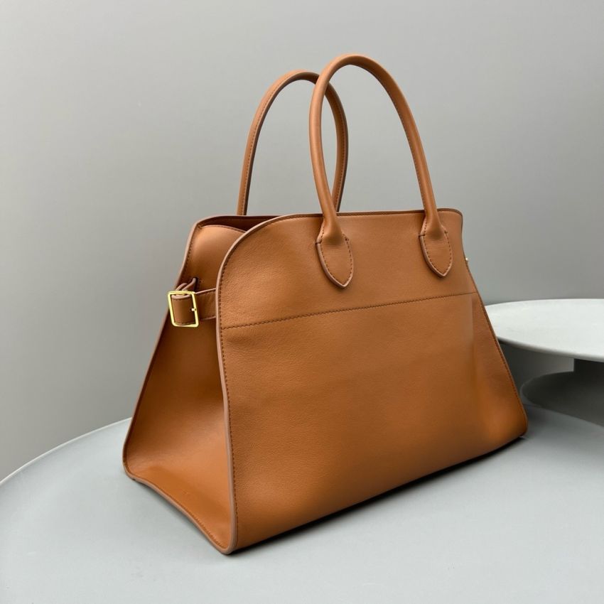 The R0w Soft Margaux 15 Bag in leather