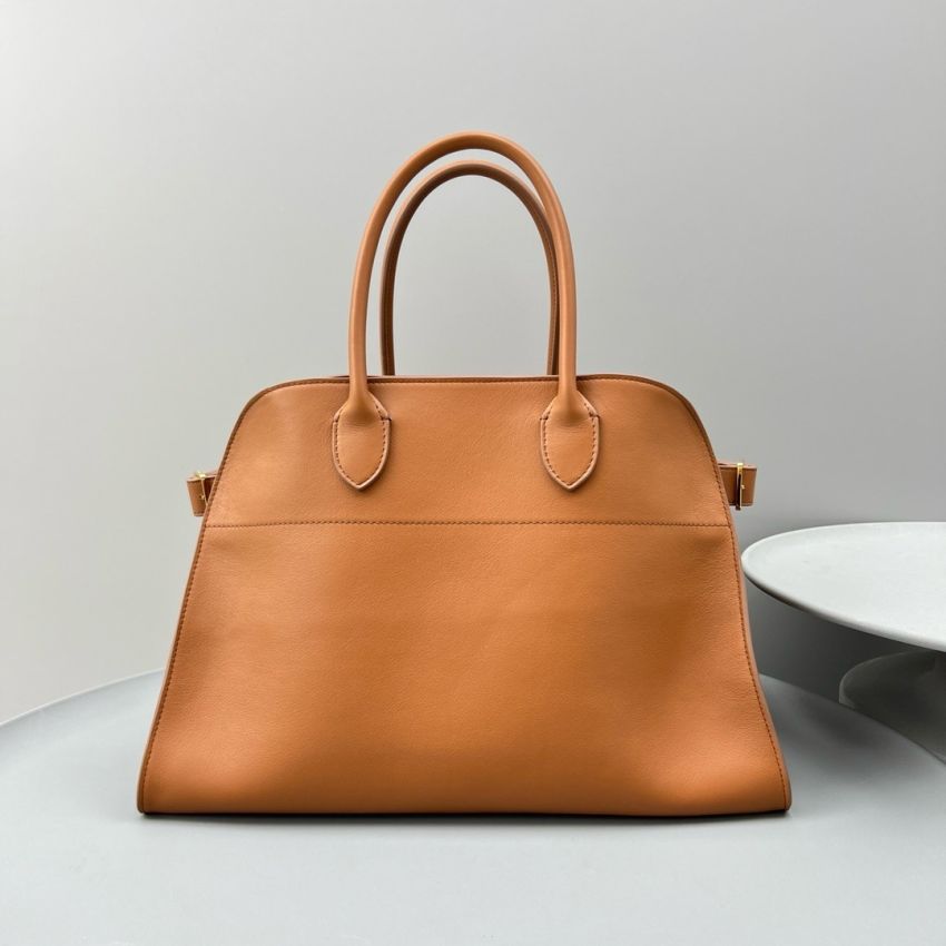 The R0w Soft Margaux 15 Bag in leather