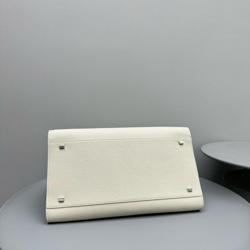The R0w Soft Margaux 15 Bag in leather-White