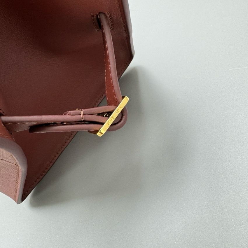 The R0w Soft Margaux 10 Bag in Leather
