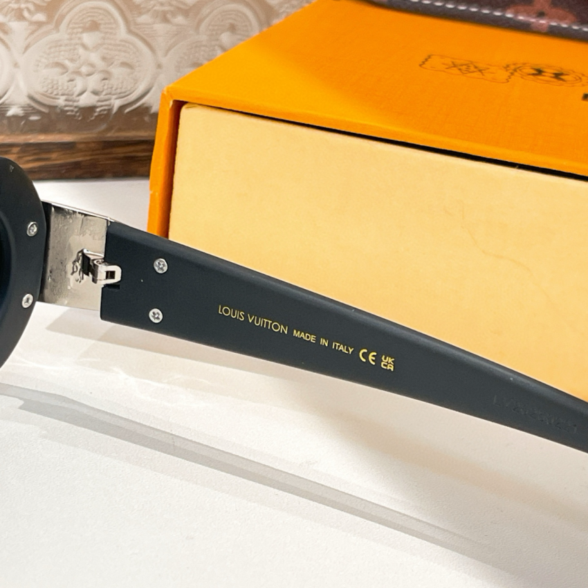 Z2600U LV Hinge Sunglasses